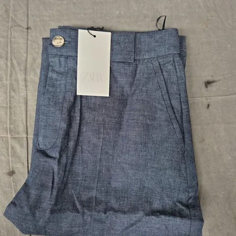 ZARA TROUSERS IN NAVY SIZE LARGE