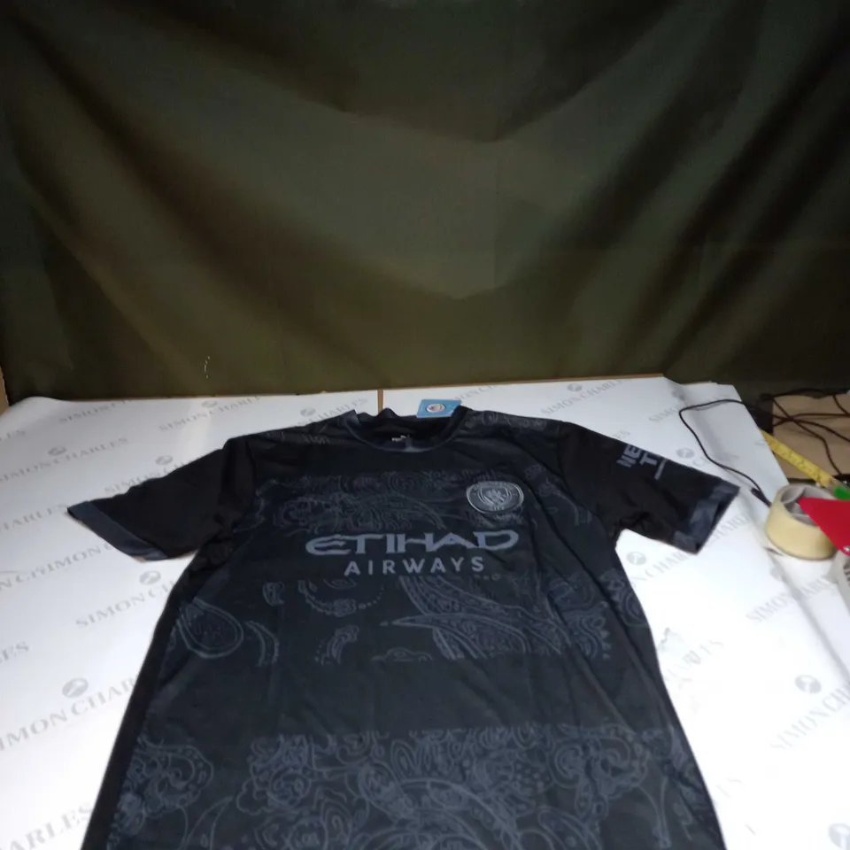 MANCHESTER CITY PUMA FOOTBALL SHIRT 3XL