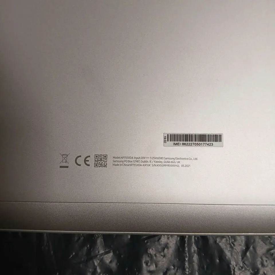 SAMSUNG NP755XDA LAPTOP – SILVER