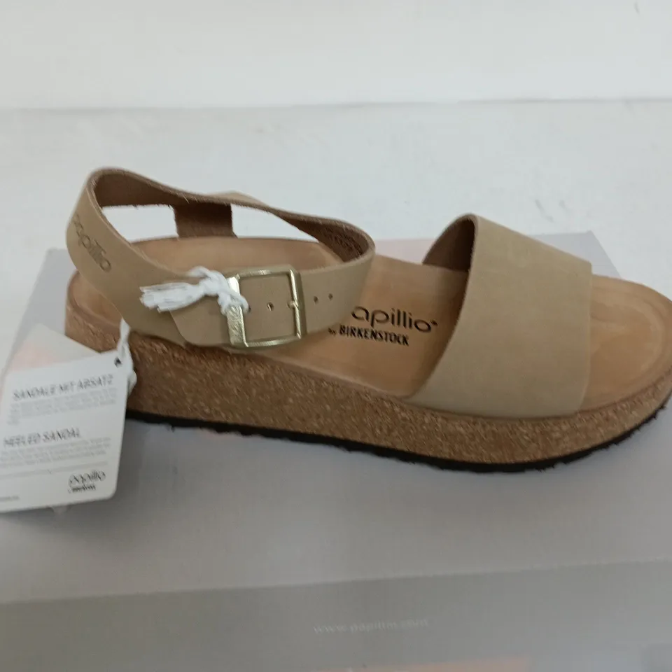 BERKENSTOCK PAPILLIO SIZE 7