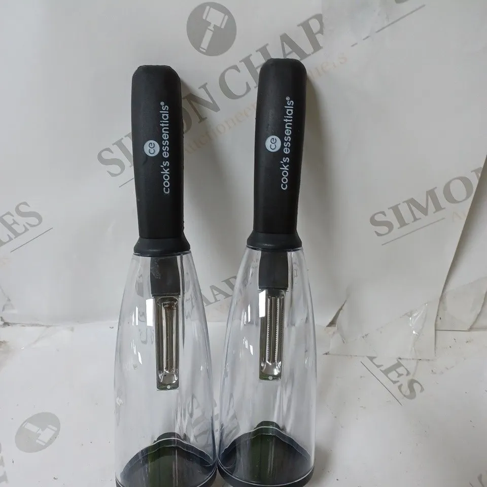 SET OF 2 COOKS ESSENTIAL HAND SLICERS 