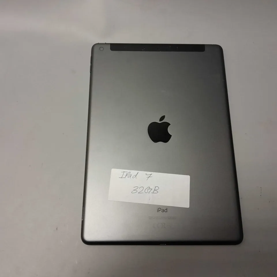 APPLE IPAD 10.2 A2429