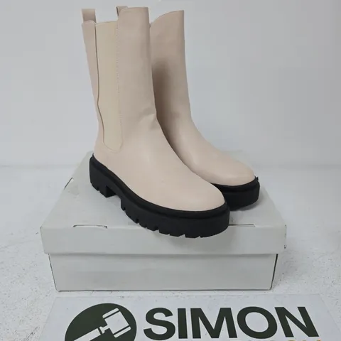 COLLEEN BEIGE KNEE-HIGH BOOTS - 6