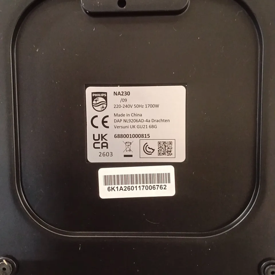 BOXED PHILIPS AIR FRYER 2000 SERIES BLACK  - NA230 