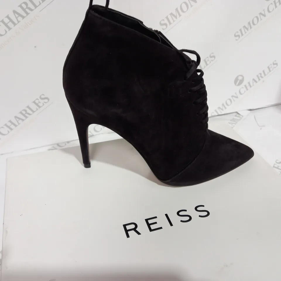 BOXED REISS SUEDE CHOCOLATE BOOT HEELS - SIZE 5