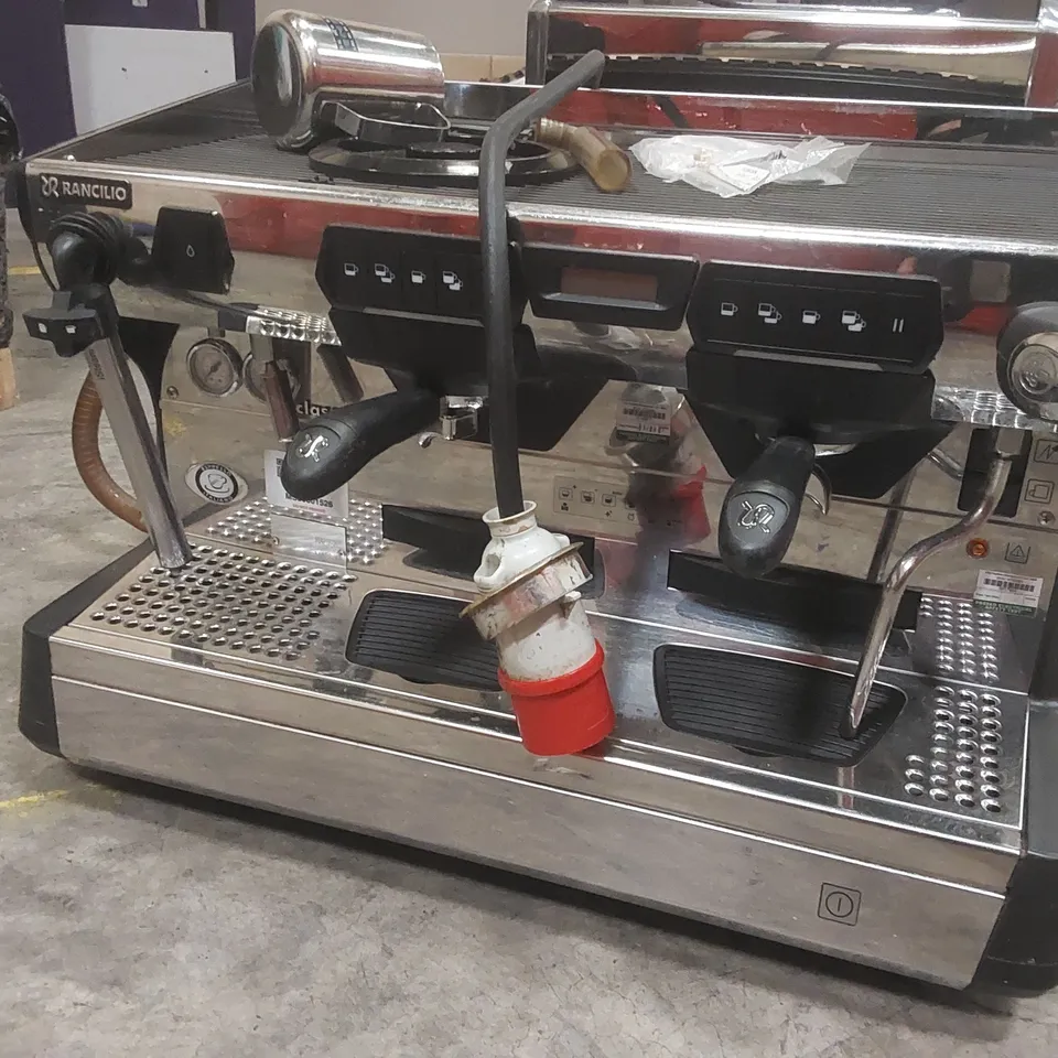 RANCILIO CLASSE 7 COMMERCIAL 2 GROUP COFFEE MACHINE