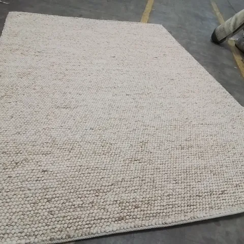 QUALITY DESIGNER AREA RUG APPROXIMATELY 294X190CM