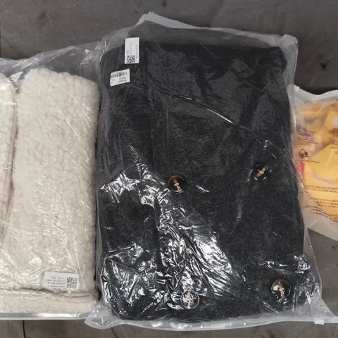 APPROXIMATELY 20 ASSORTED CLOTHING AND FASHION PRODUCTS IN VARIOUS STYLES AND SIZES - COLLECTION ONLY