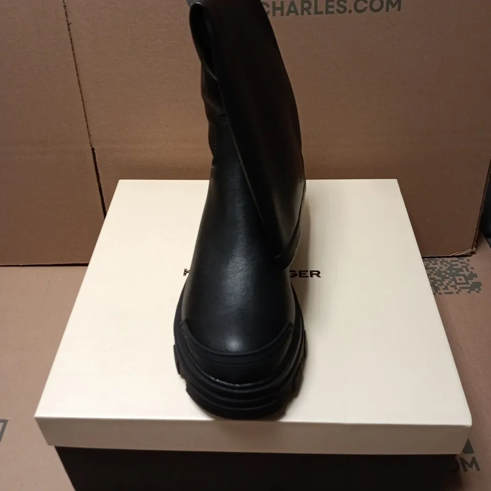 BOXED PAIR OF KURT GEIGER TREKKER SOCK KNEE2 HIGH LEG BOOTS IN BLACK - SIZE 38
