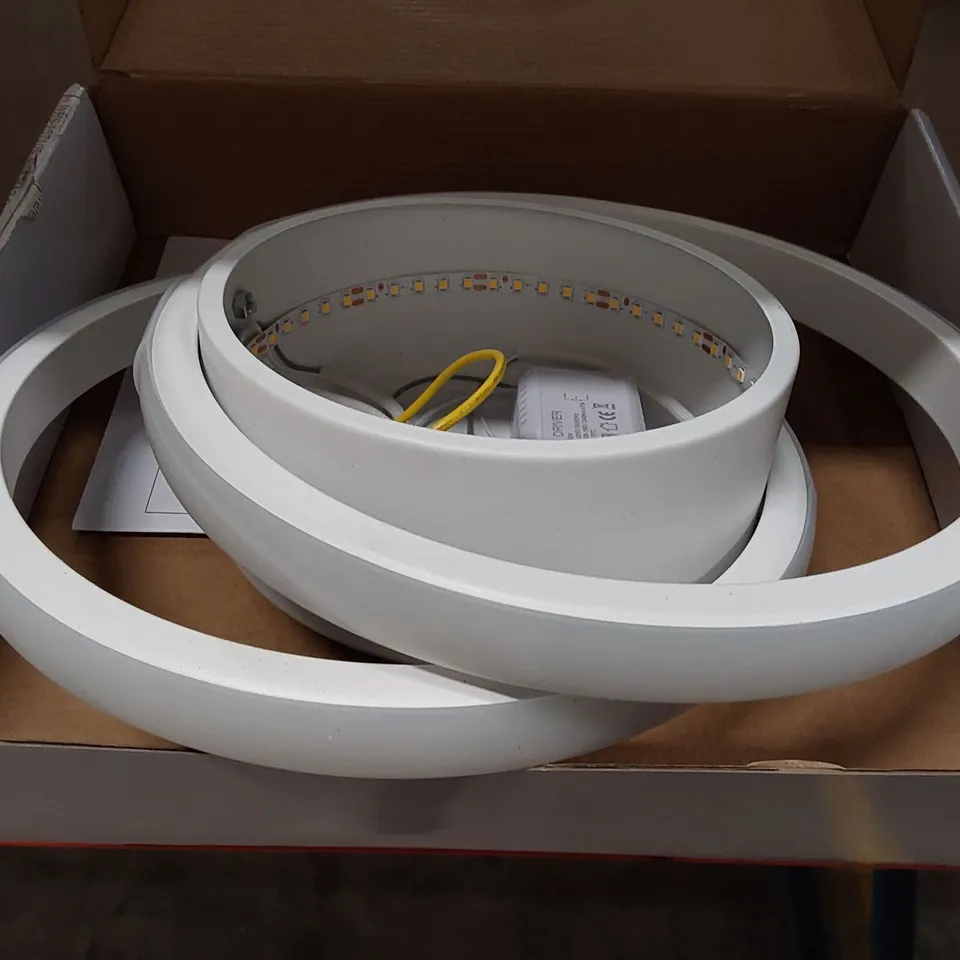 BOXED MATAPONI 1-LIGHT 27CM LED FLUSH MOUNT (1 BOX)