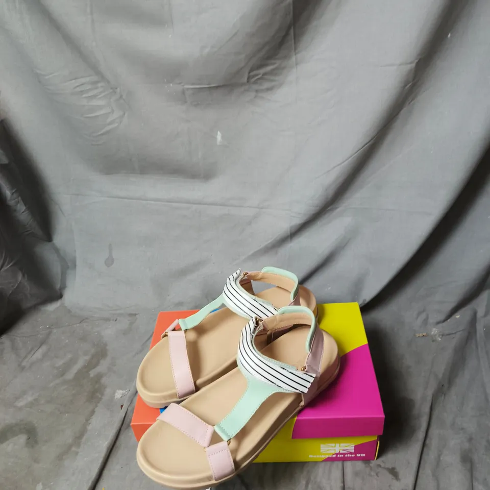 ADESSO AFRA LEATHER SANDAL UK 6