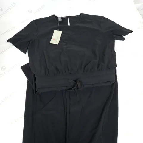 SWEATY BETTY EXPLORER JUMPSUIT SIZE M