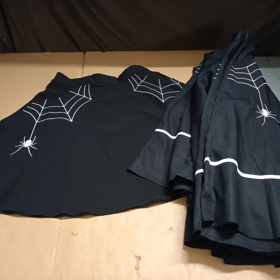 LOT OF 5 SPIDER AND WEB EMBROIDERED BLACK SKIRTS - VARIOUS SIZES
