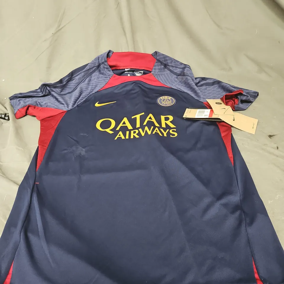 NIKE X PARIS SAINT GERMAIN SPORTS TOP IN NAVY MULTI SIZE L