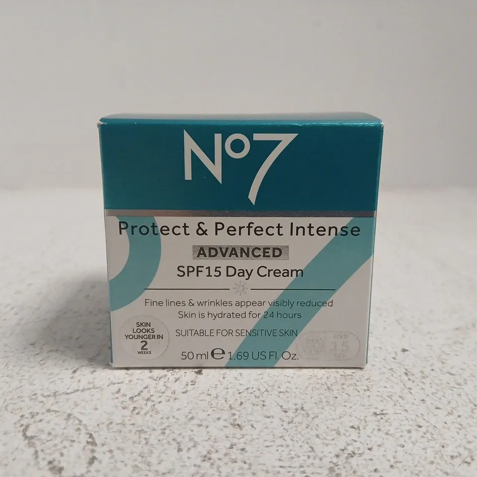 NO7 PROTECT & PERFECT INTENSE ADVANCED SPF15 DAY CREAM – (50ML)