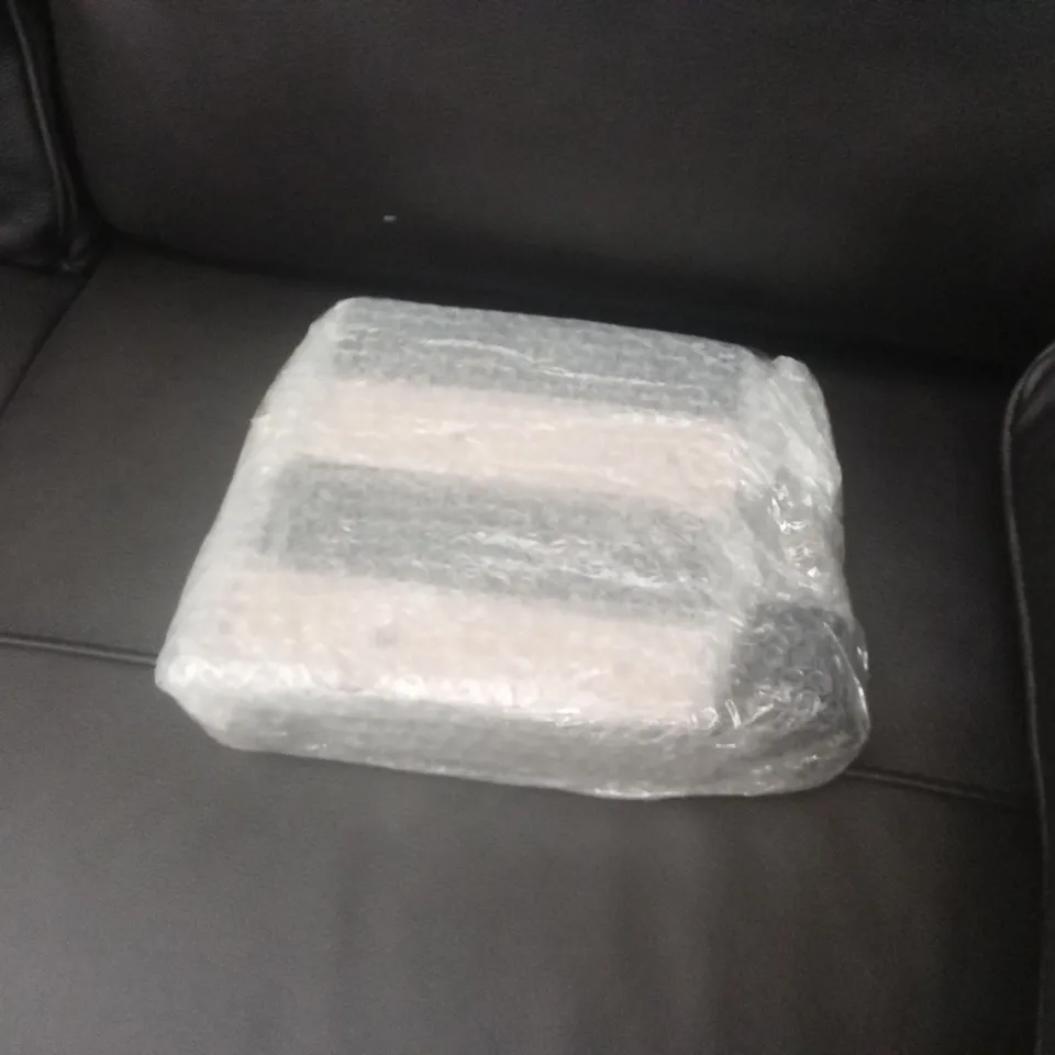 SONA 3 SEATER LEATHER SOFA RRP £1249