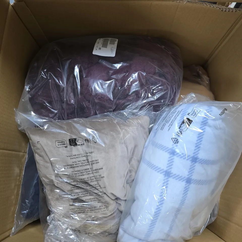 LARGE BOX OF ASSORTED CLOTHING ITEMS IN VARIOUS COLORS , STYLES AND SIZES