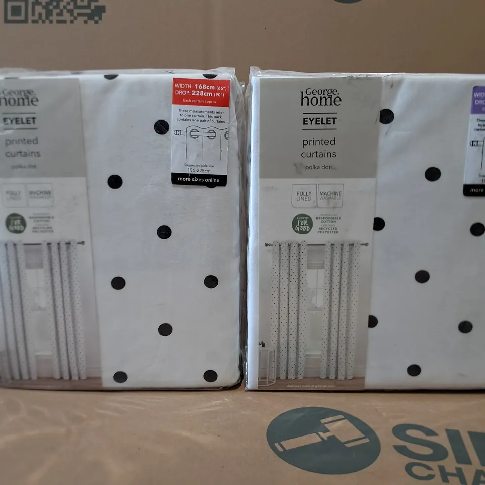 LOT OF APPROXIMATELY 30 AS NEW POLKA DOT OVER WHITE EYELET CURTAIN PAIRS IN VARIOUS SIZES