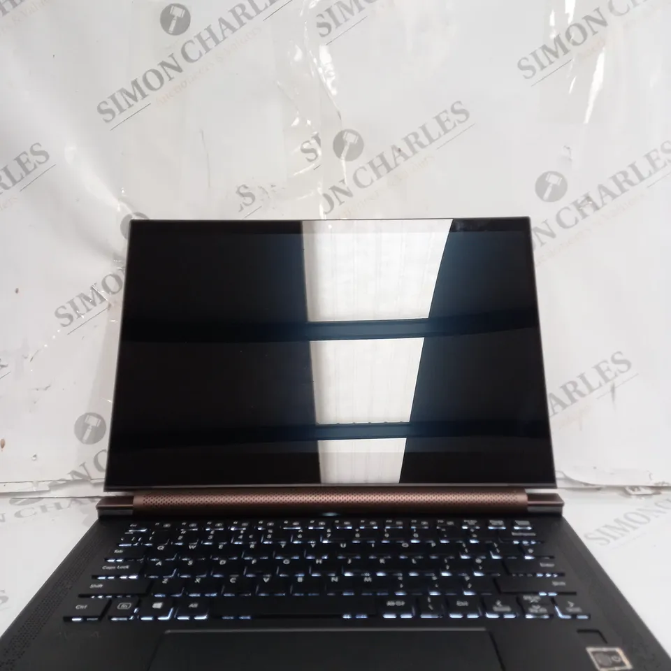AVITA ADMIROR AMD RYZEN 7 3700U 8GB 512GB SSD 14 INCH WINDOWS 10 LAPTOP
