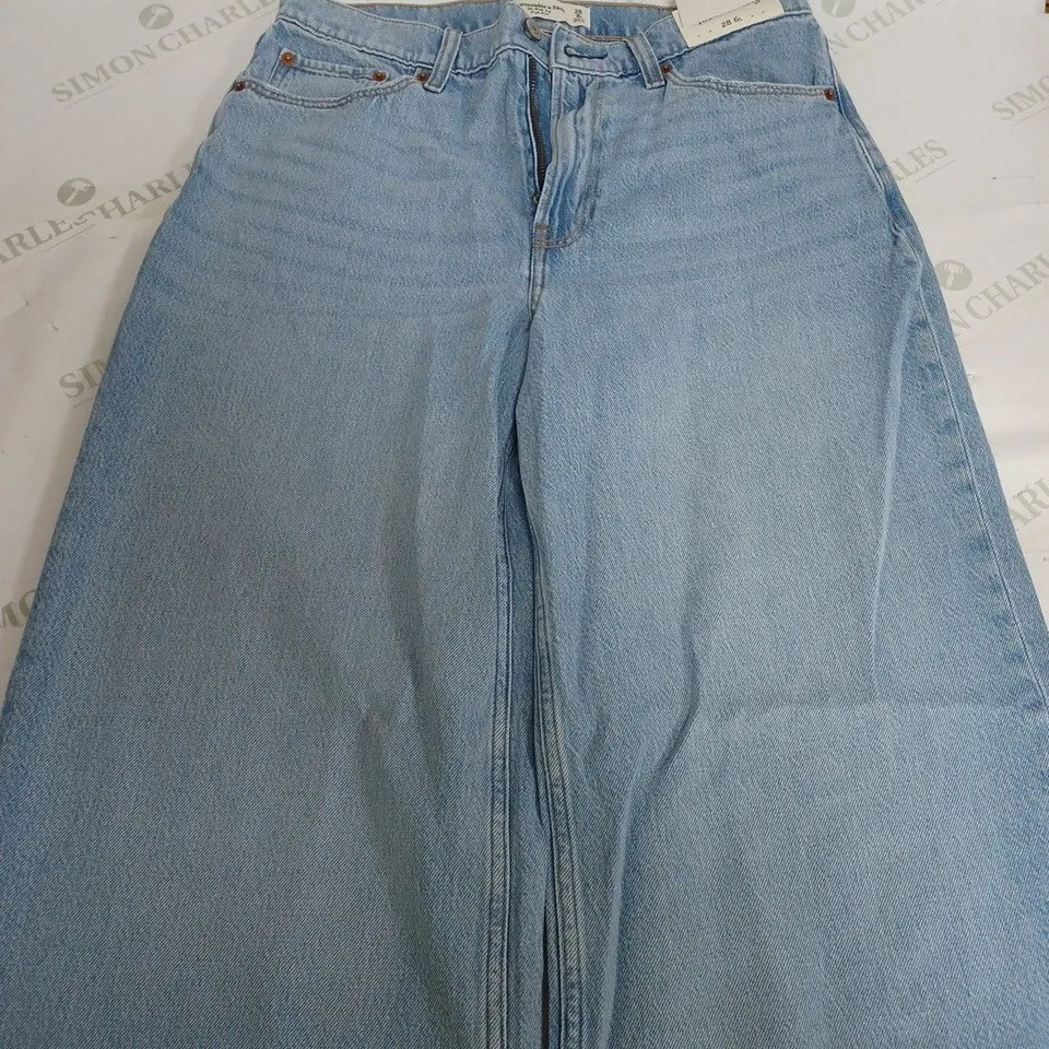 AMBERCROMBIE & FITCH THE WIDE LEG JEANS - 28/6L