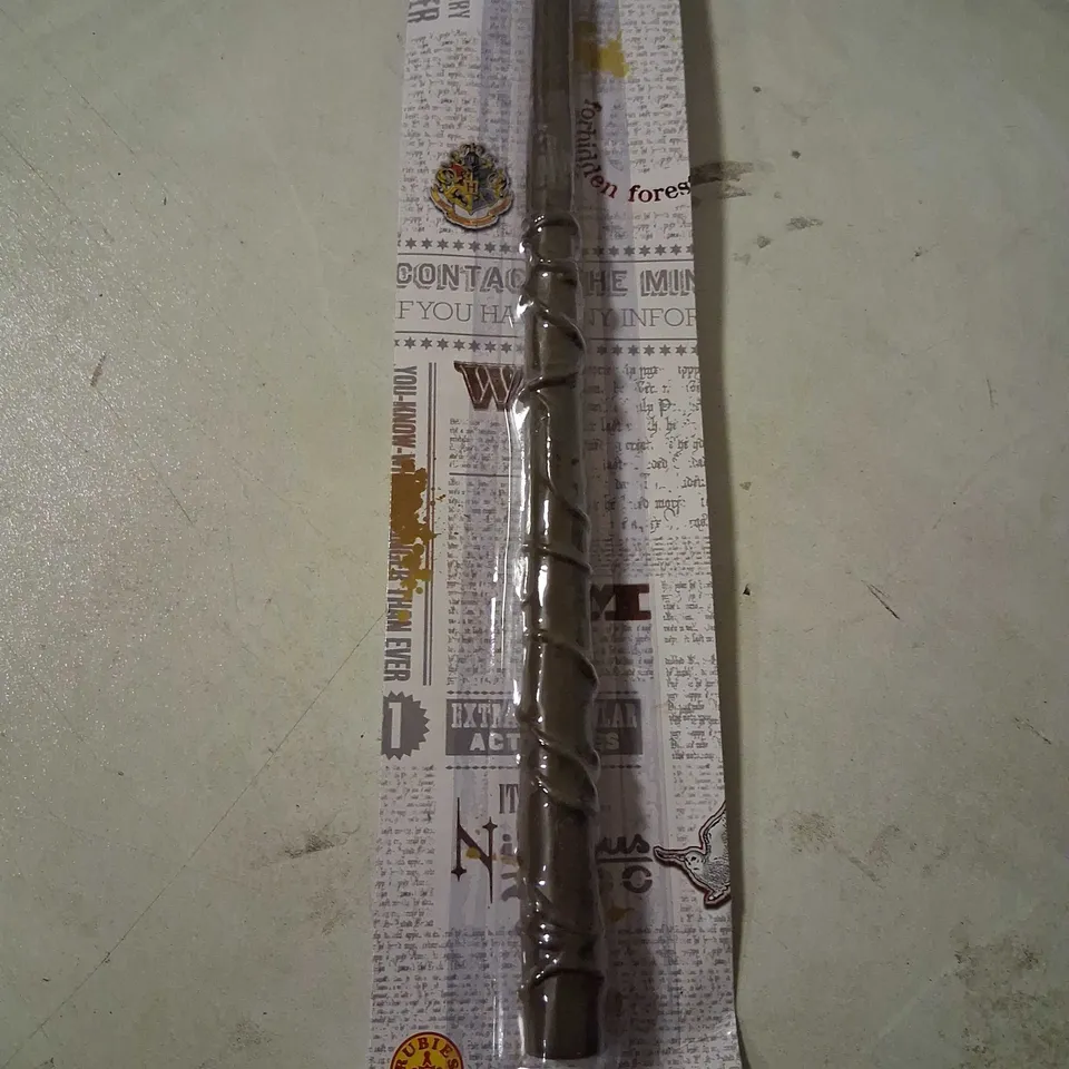 FOUR HARRY POTTER HERMIONE GRANGER WAND – WIZARDING WORLD (RUBIES LICENSED)