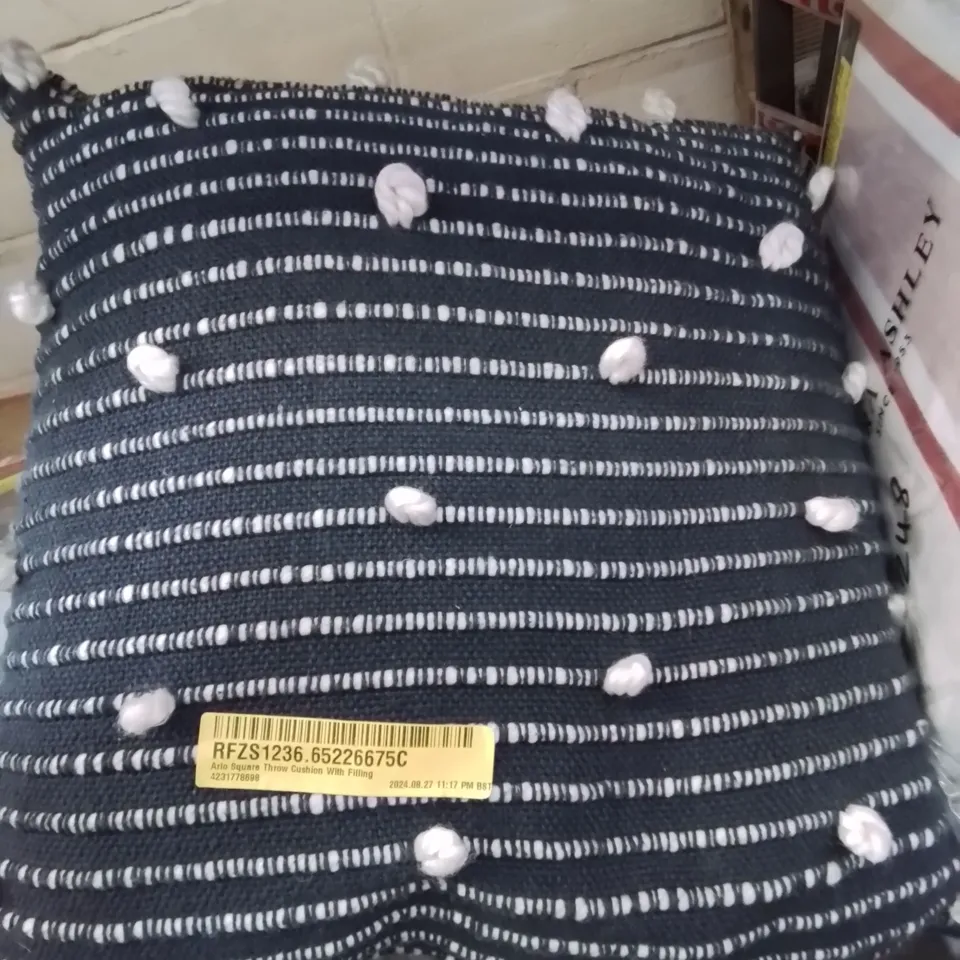 ARLO SQUARE THROW CUSHION 