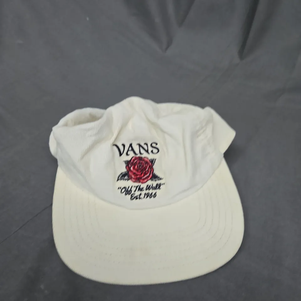 VANS OF THE WALL CAP