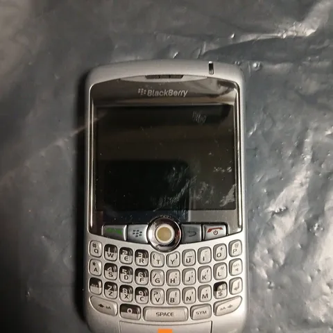 BLACKBERRY SMARTPHONE
