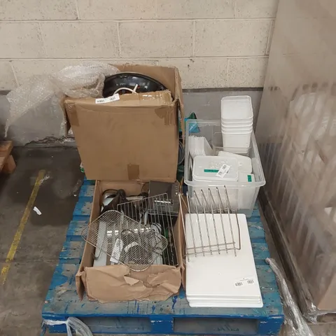 PALLET OF ASSORTED CATERING PARTS ECT