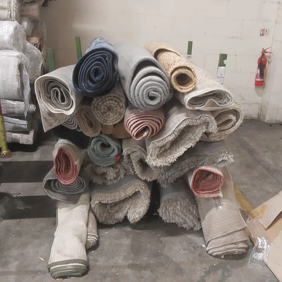 STILLAGE CONTAINING APPROXIMATELY  25x ASSORTED DESIGNER RUGS - STILLAGE NOT INCLUDED