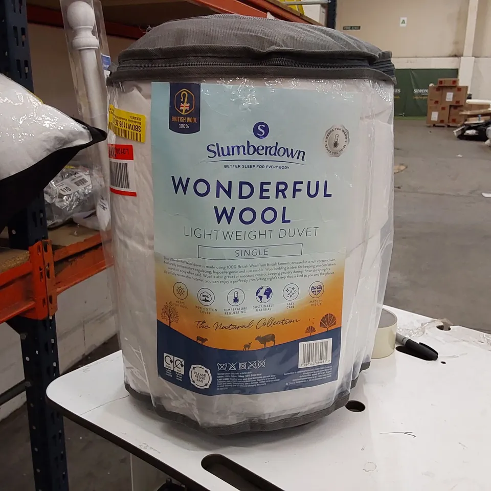 BAGGED SLUMBERDOWN WONDERFUL WOOL DUVET // SIZE: SINGLE (1 ITEM)