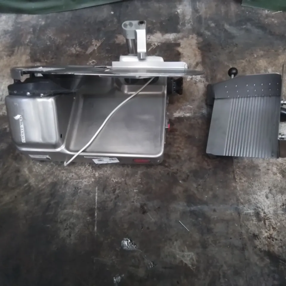 BERKEL 800 COMMERCIAL MEAT SLICER