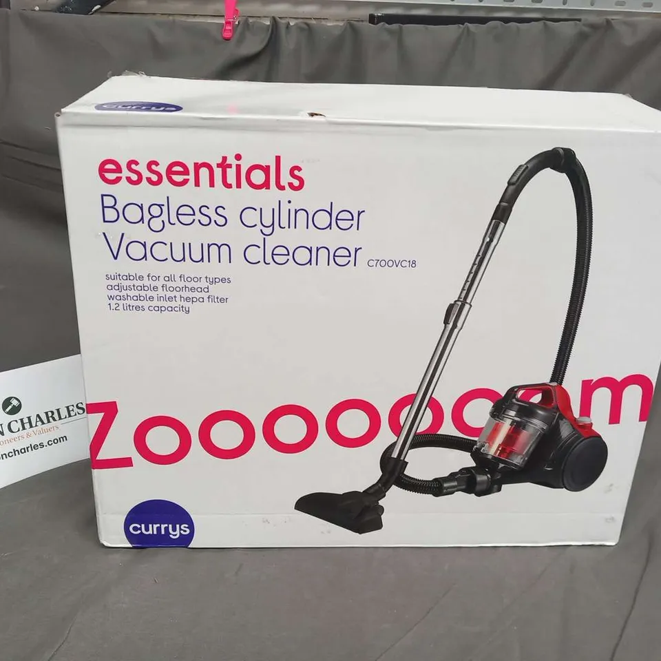 BOXED CURRY'S BAGLESS CYLINDER VACUUM CLEANER C700VC18