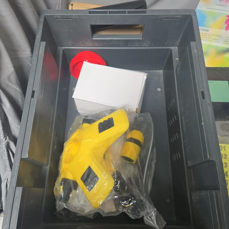 APPROXIMATELY 15 ASSORTED CRAFTS, MATTE WHITE VINYL SHEETS, JUDGE DREDD ITEM, PLANNER AND YELLOW HANDHELD TOOL