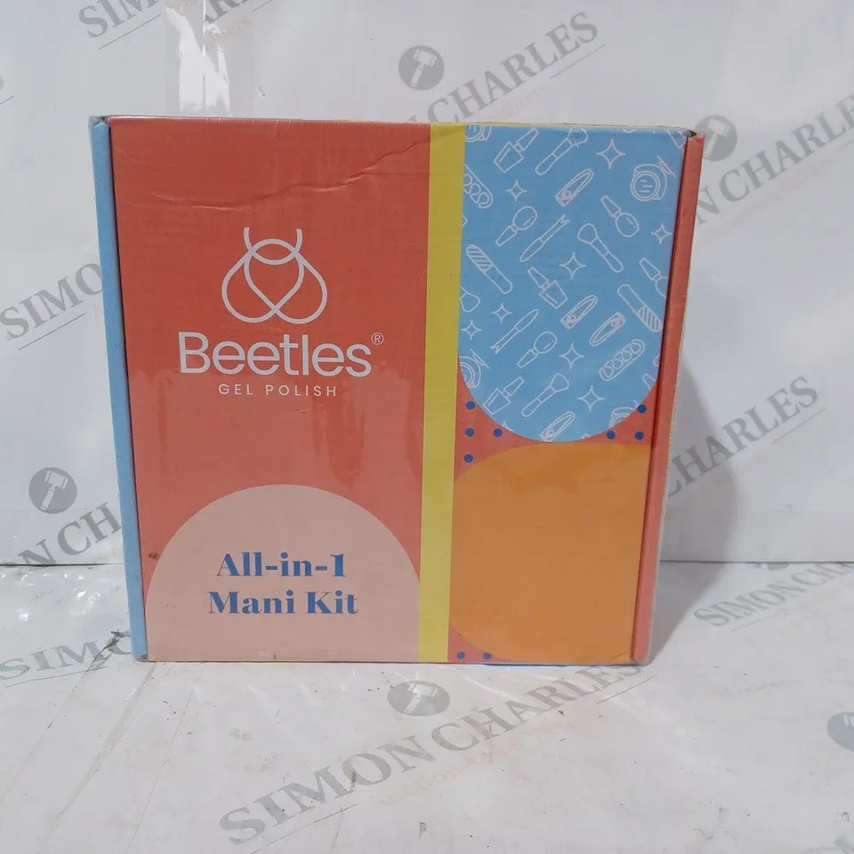 BOXED BEETLES GEL POLISH ALL-IN-1 MANI KIT