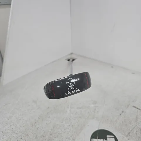 BAO LE DA 36-DEGREE GOLF CHIPPER