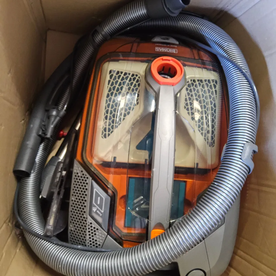 BOXED AQUA + PET & FAMILY WET & DRY VACUUM CLEANER 