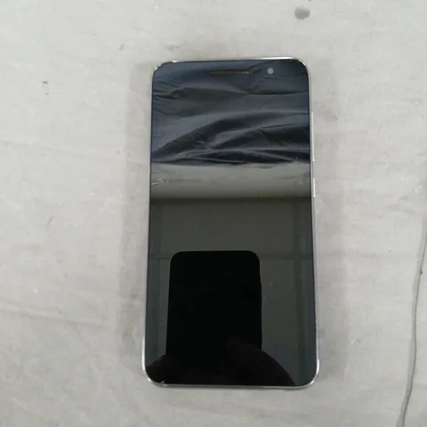 VODAFONE SMART PRIME 6 – UNLOCKED BLACK SMARTPHONE, 8GB. PHONE DOES NOT POWER ON