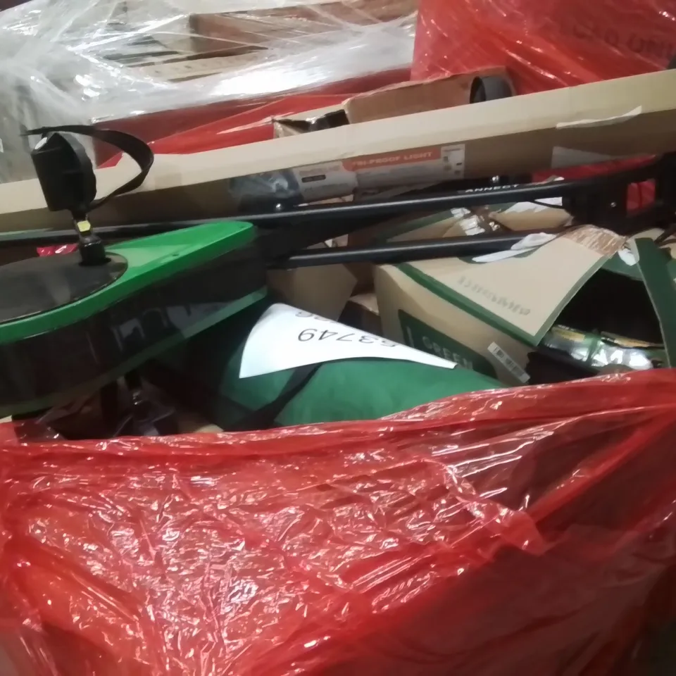 PALLET OF ASSORTED HOUSEHOLD GOODS AND PRODUCTS TO INCLUDE;EXERCISE BIKE,WATER SPRAYER,LED LIGHT