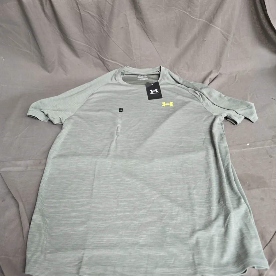 UNDER ARMOUR THE TECH TEE IN GREEN SIZE L
