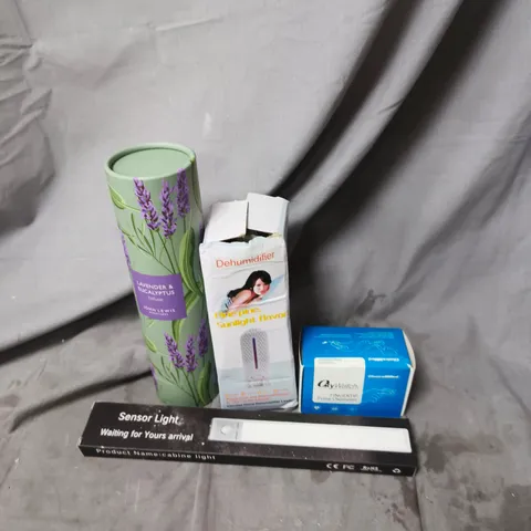 APPROXIMATELY 15 ASSORTED HOUSEHOLD ITEMS TO INCLUDE SENSOR LIGHT, DEHUMIDIFIER AND LAVENDER AND EUCALYPTUS DIFFUSER SET