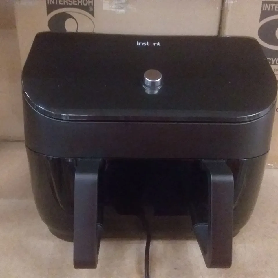 BOXED INSTANT VORTEX 8 IN 1 DUAL AIR FRYER 7.6L 