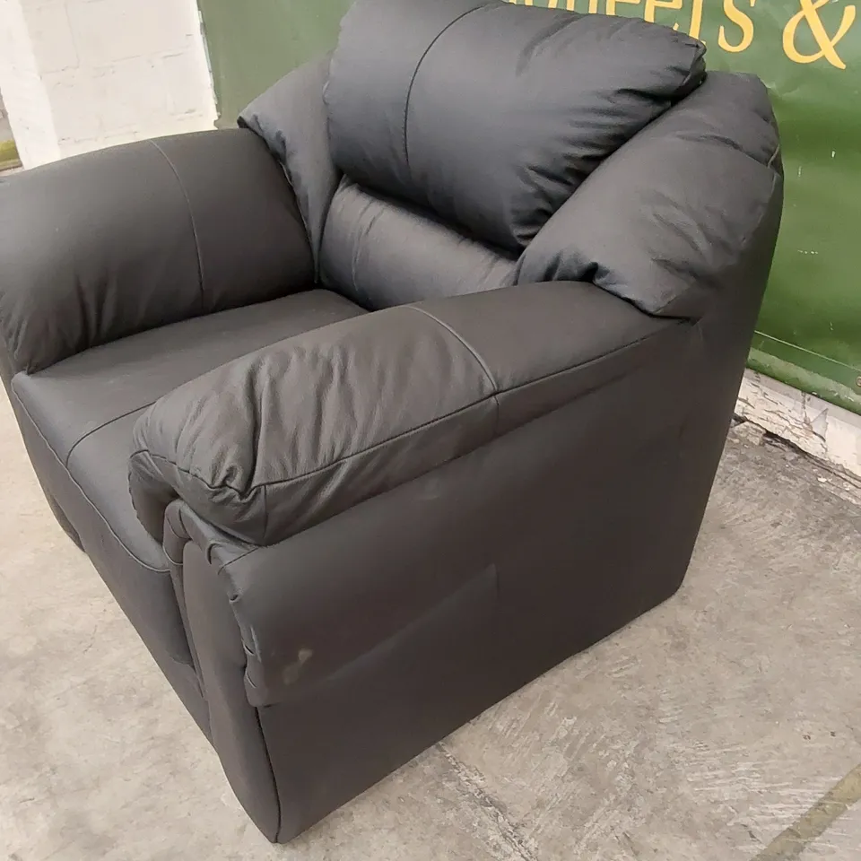 DESIGNER NAPLES LEATHER CHAIR - BLACK