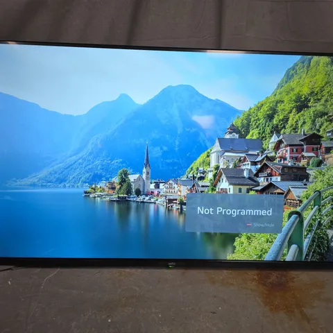 BOXED CELLO R43UK9000 43' SMART 4K UHD TV