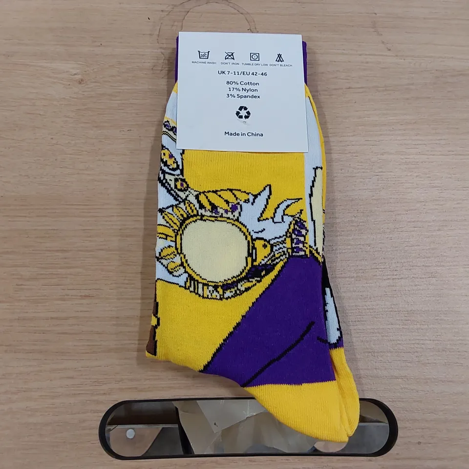 BOX OF BRAND NEW BIER CO 'BAU INDIA' SOCKS // APPROXIMATELY 360 PAIRS (1 BOX)
