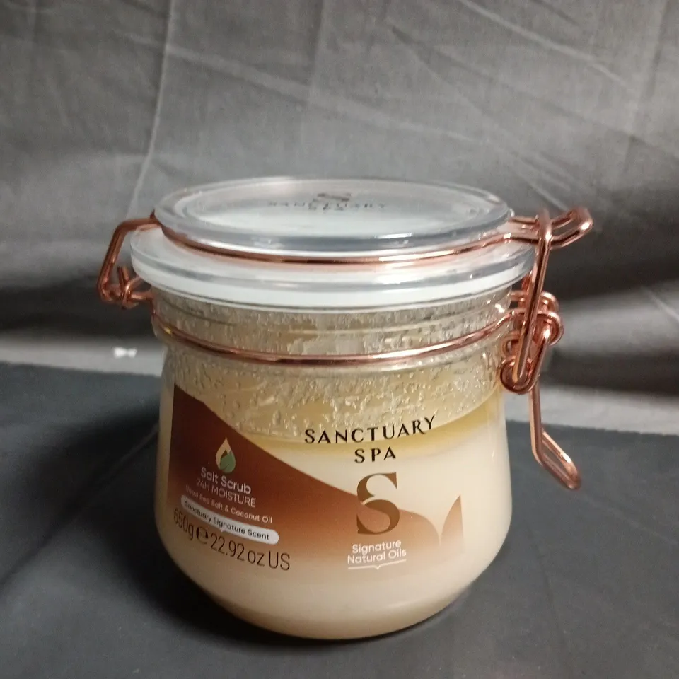 SANCTUARY SPA SALT SCRUB MOISTURE – 650G JAR (22.92OZ)