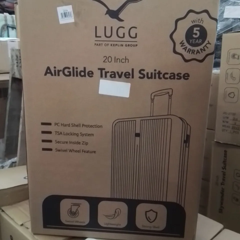 BOXED LUGG AIRGLIDE TRAVEL SUITCASE 