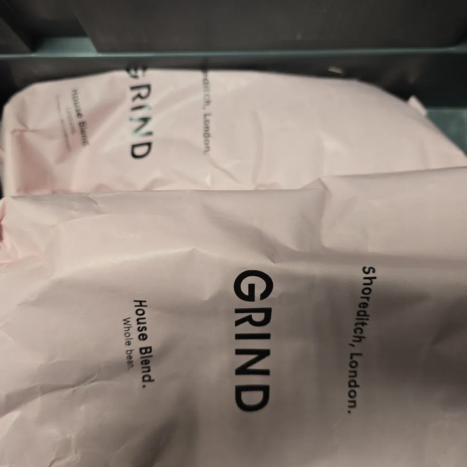 APPROXIMATELY 7 ASSORTED DRINKS ITEMS TO INCLUDE - GRIND HOUSE BLEND , GRIND DARK BLEND ETC