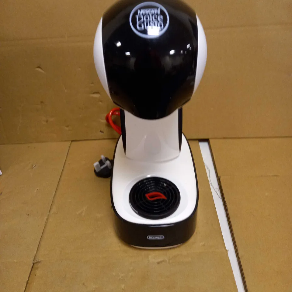 DELONGHI NESCAFÉ DOLCE GUSTO COFFEE MACHINE
