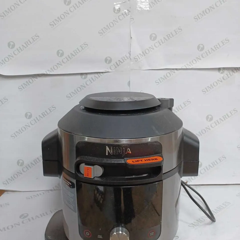 NINJA FOODI MAX MULTI COOKER